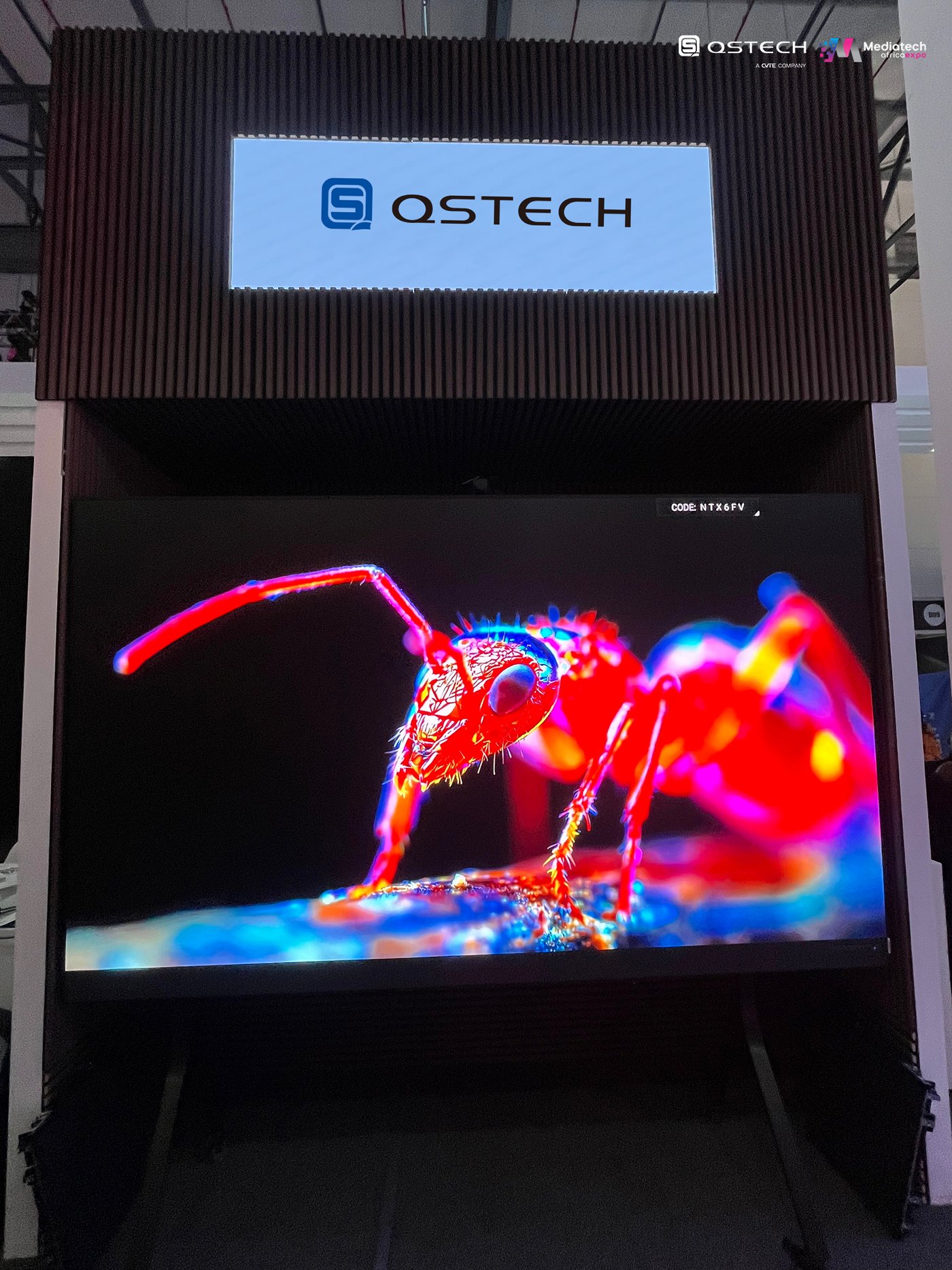 QSTECH indoor LED portfolio for all-in-one LED display and fine-pitch LED video wall applications
