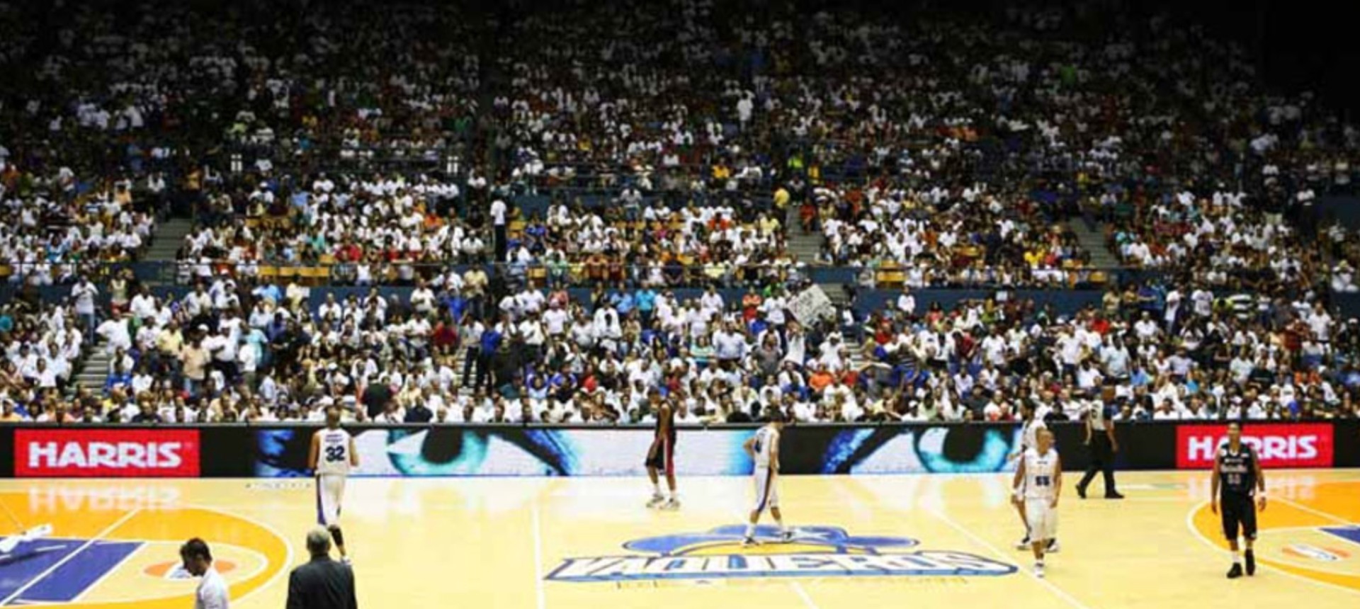 Puerto Rico Indoor Perimeter Display System