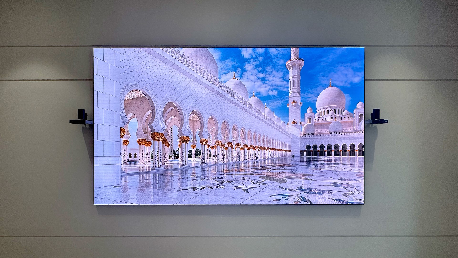 1761790862436645.jpg 阿联酋阿布扎比-4.jpg